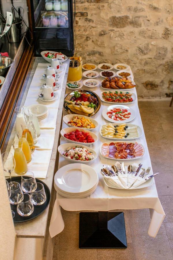 Heritage Hotel Dea Hvar 흐바르 외부 사진